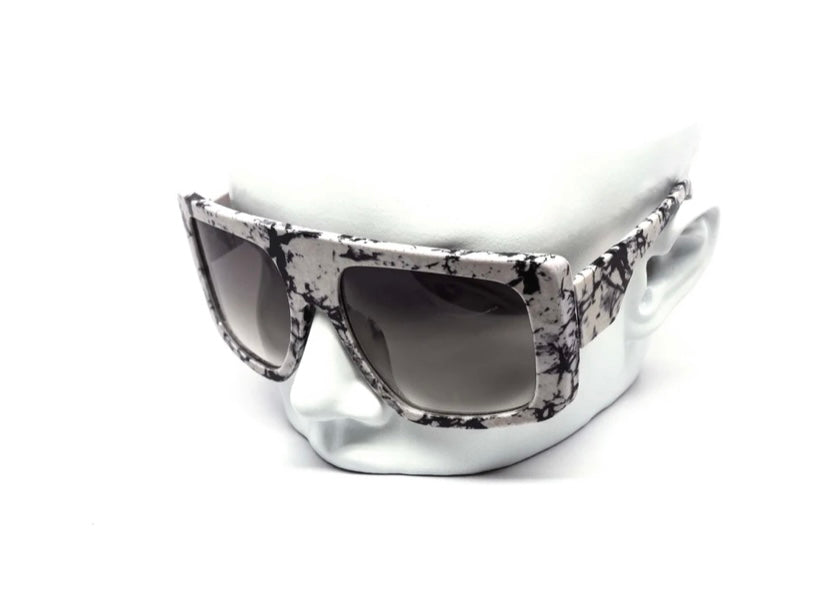 Gradient Tint Shades