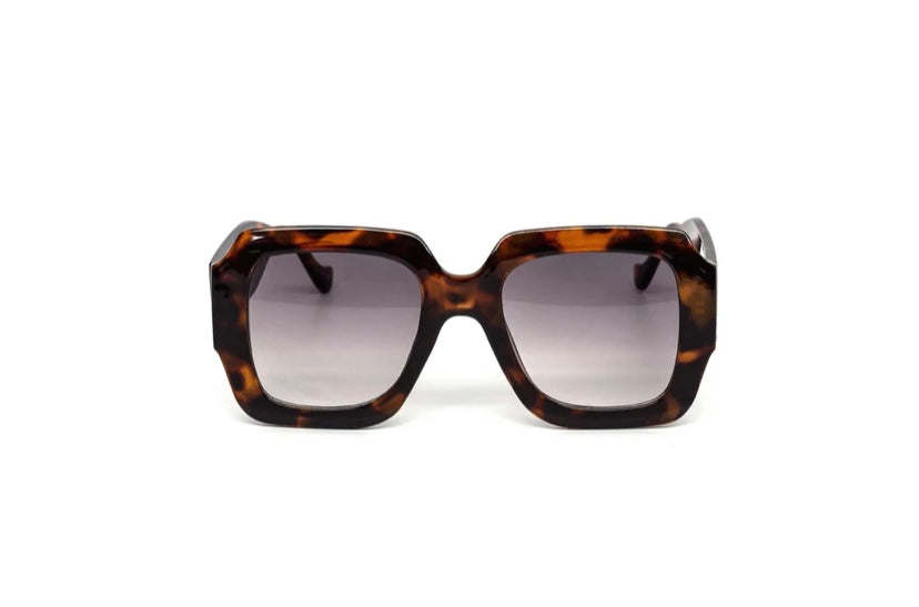 Lexy Oversized Chunky Two-tone Frame